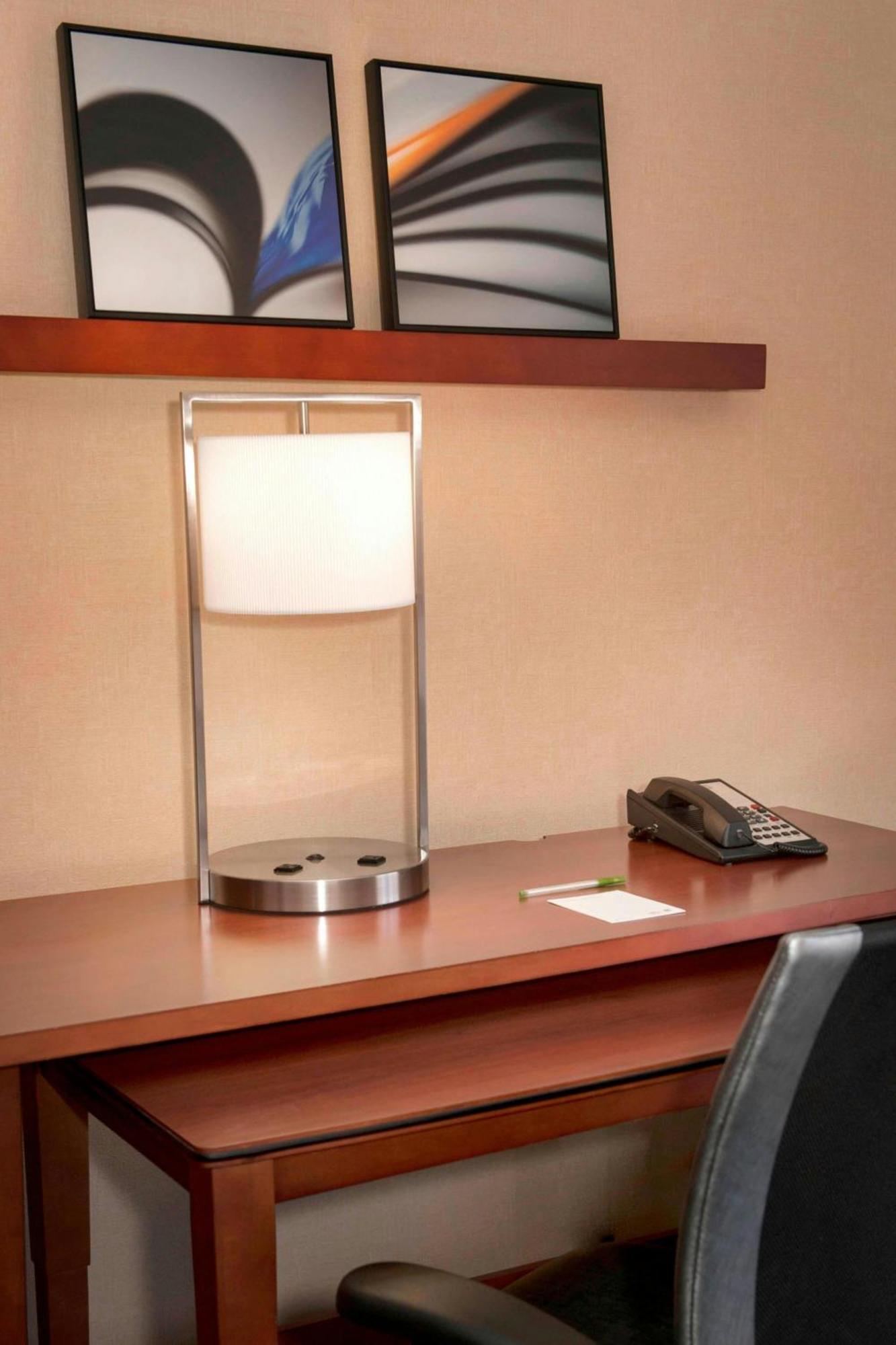 Courtyard By Marriott Hartford Windsor Airport Otel Dış mekan fotoğraf