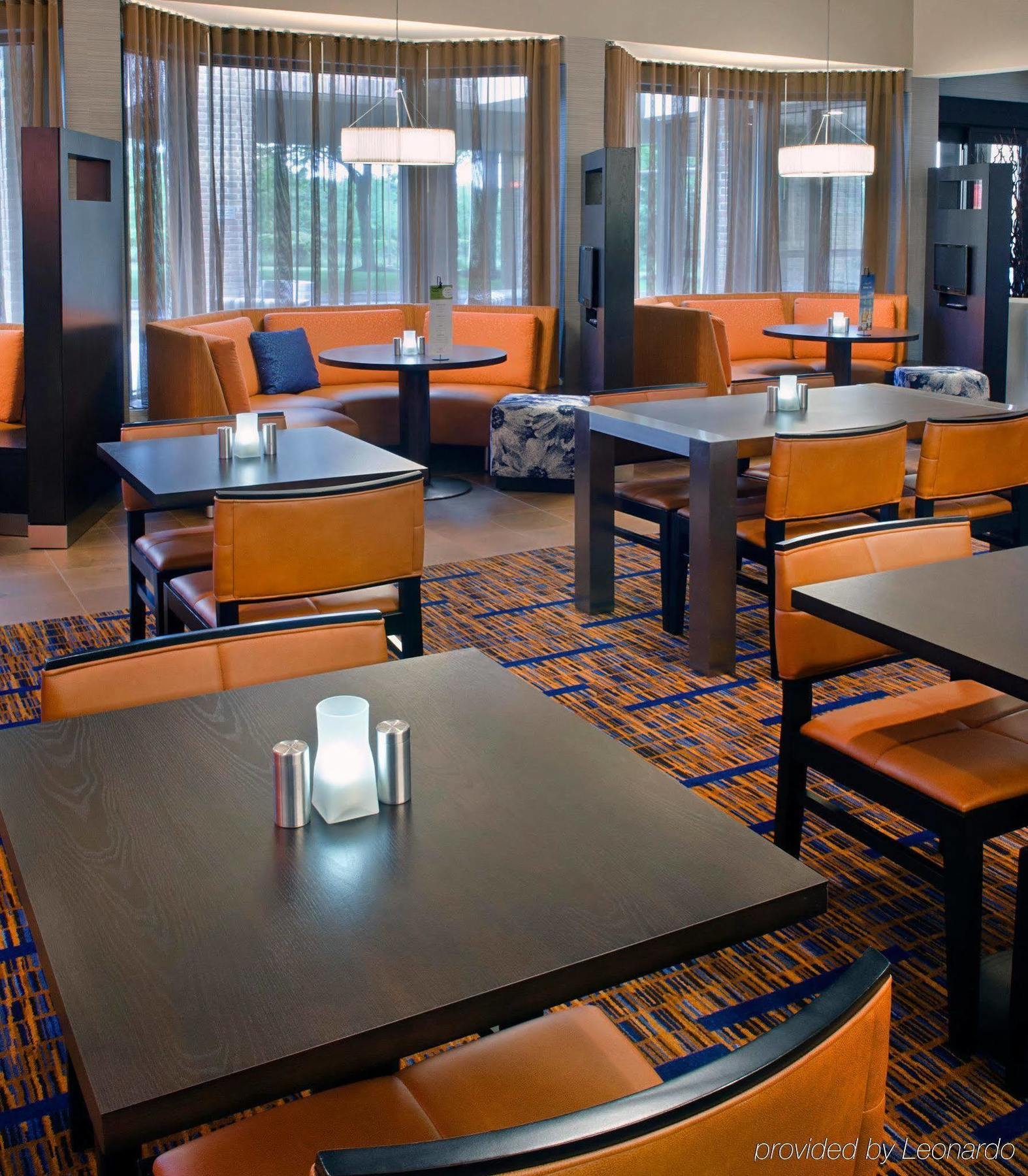 Courtyard By Marriott Hartford Windsor Airport Otel Restoran fotoğraf